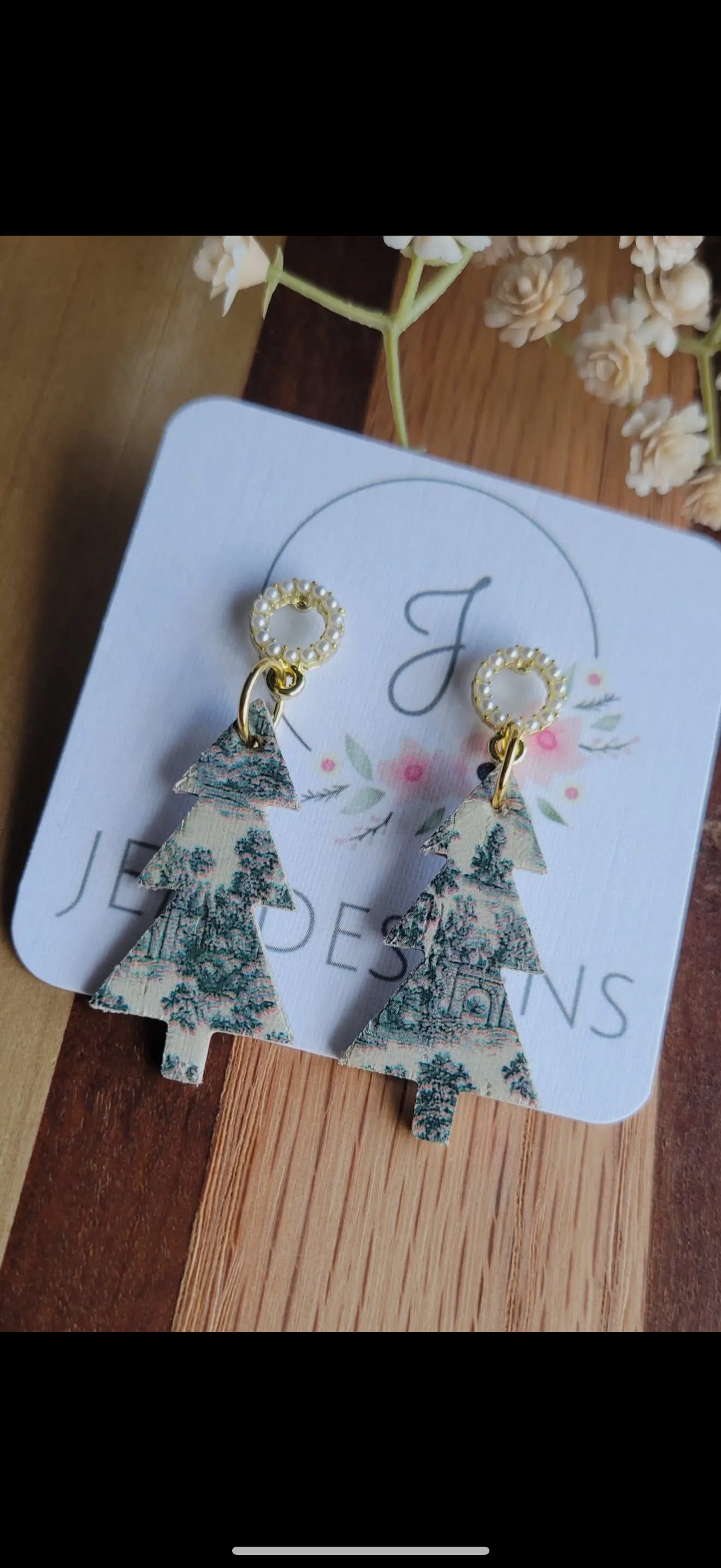 Pearl Christmas Tree Earrings