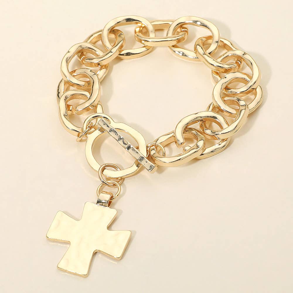 Hammered Metal Cross Charm Chunky Chain Toggle Bracelet