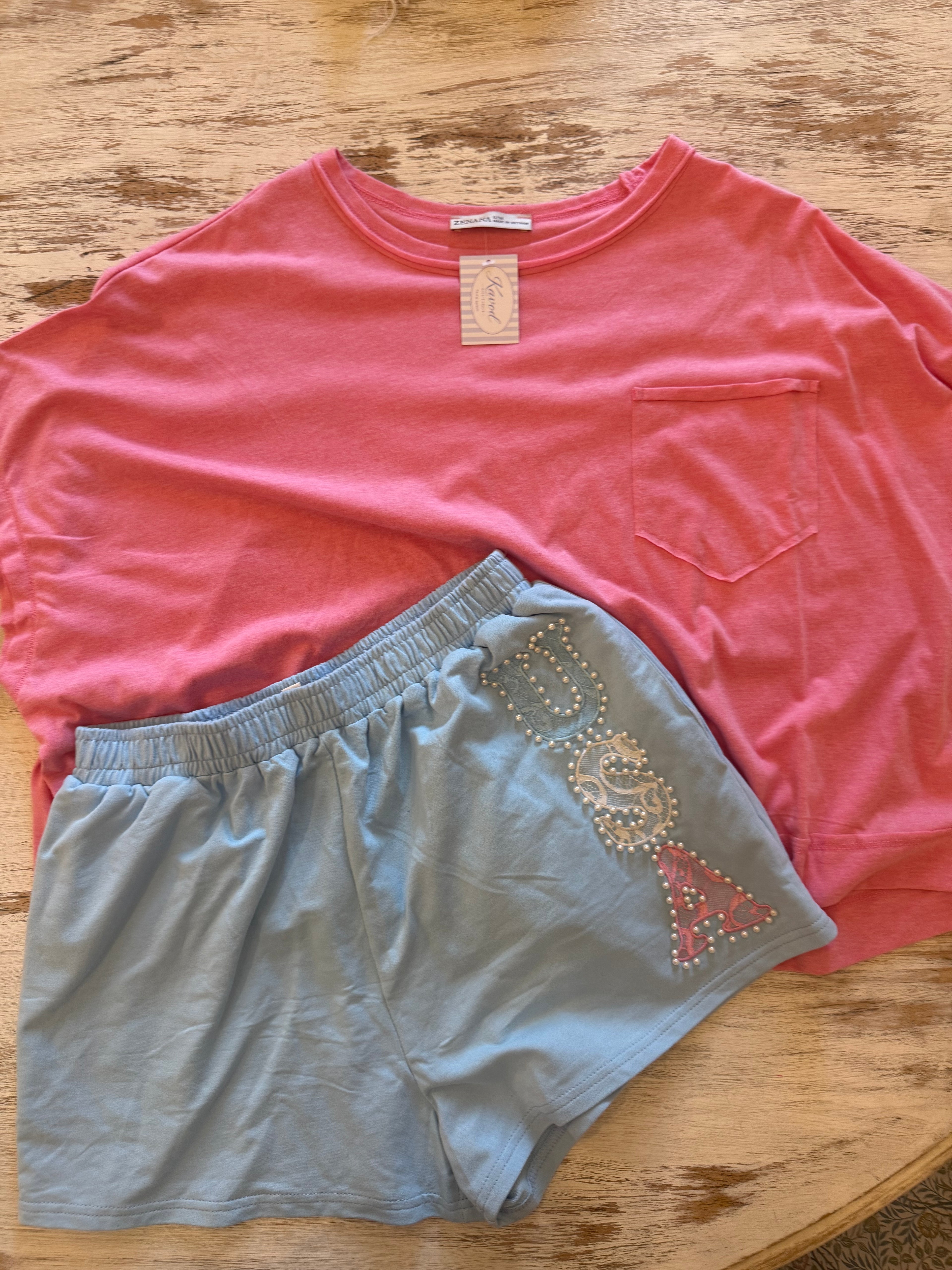 Peach love USA Shorts