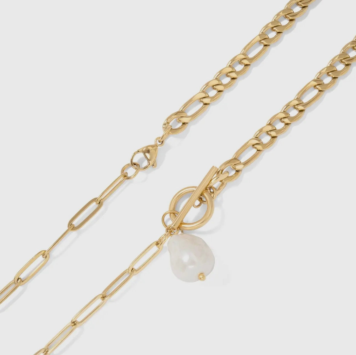 April Pearl Necklae
