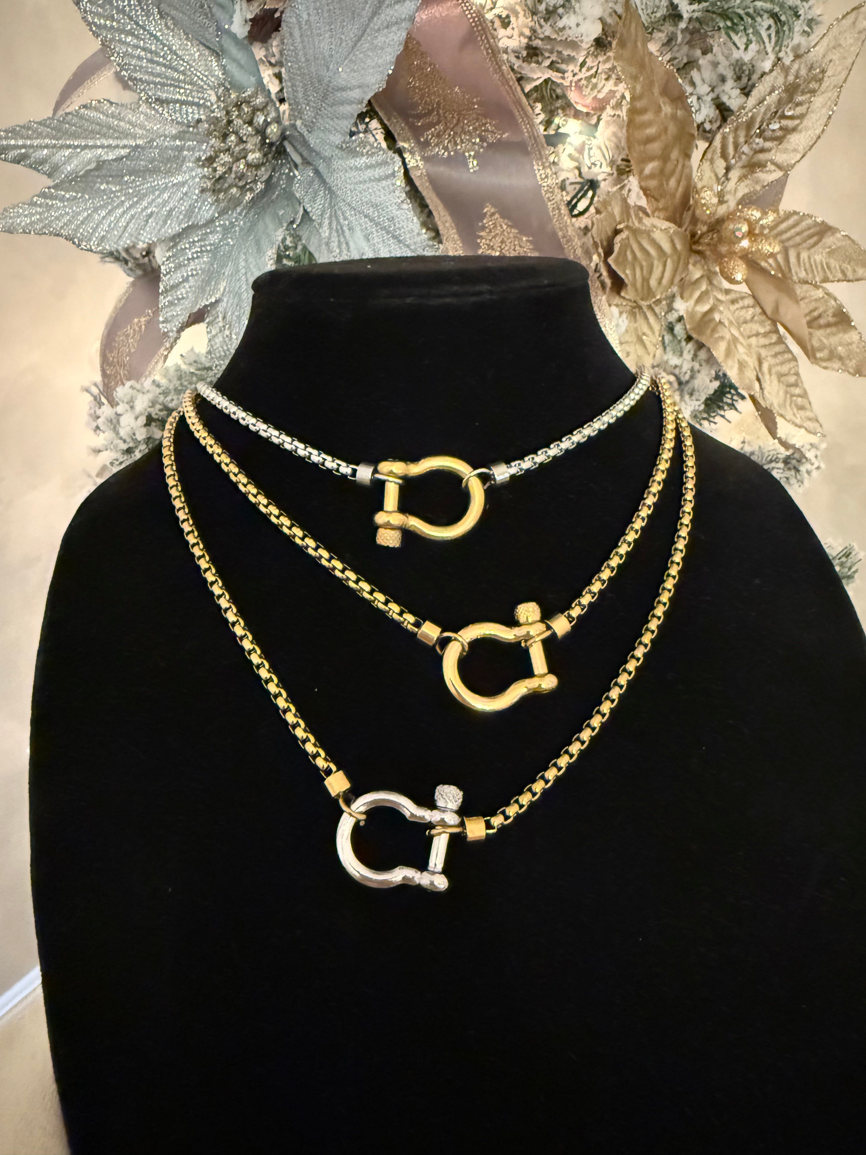 Stainless Clasp Necklace