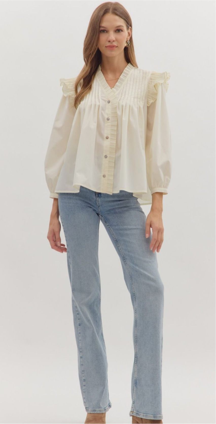 Entro Cream Button up top