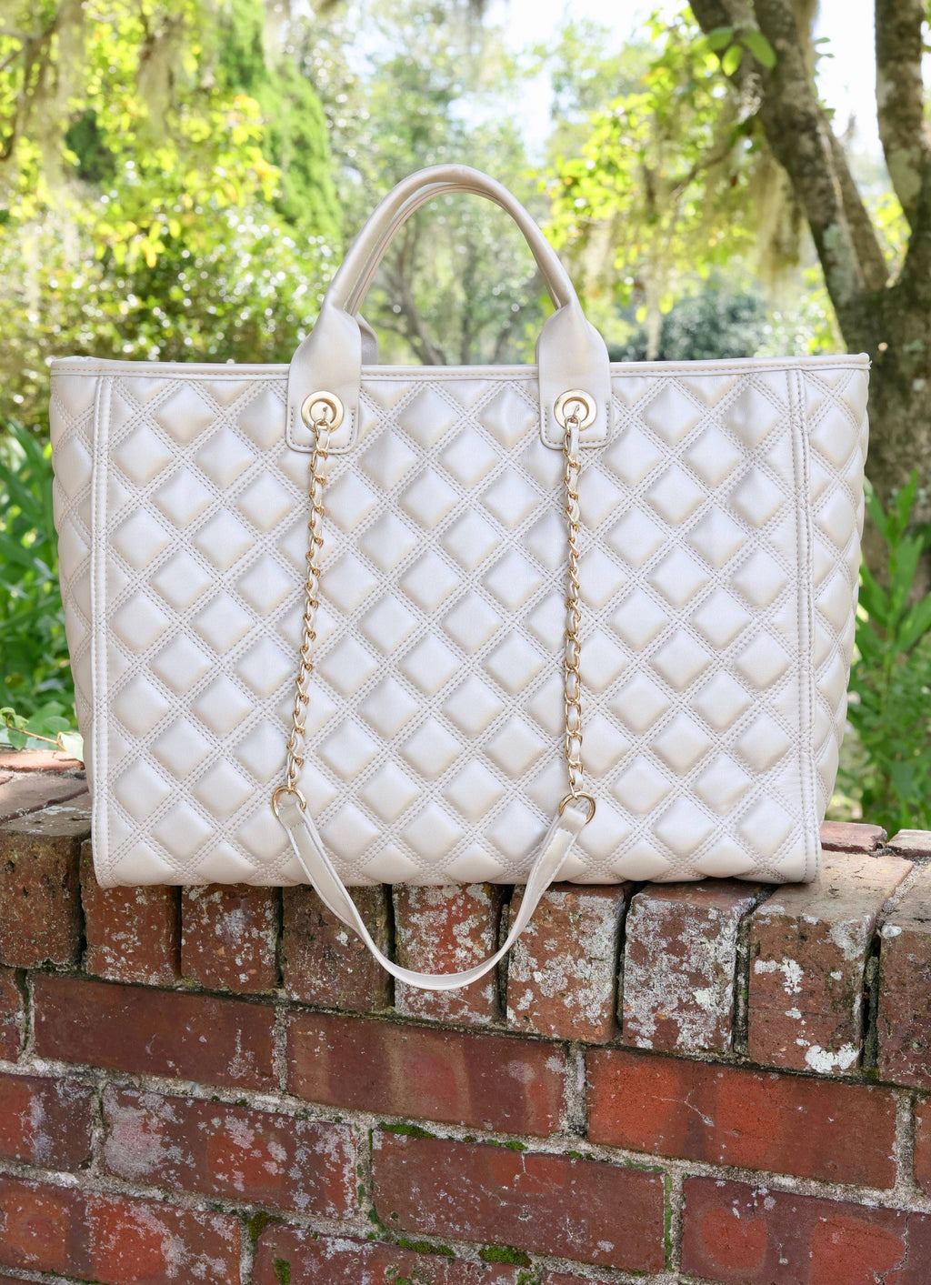 Melissa Tote Bag Pearl Quilted DQ Caroline Hill