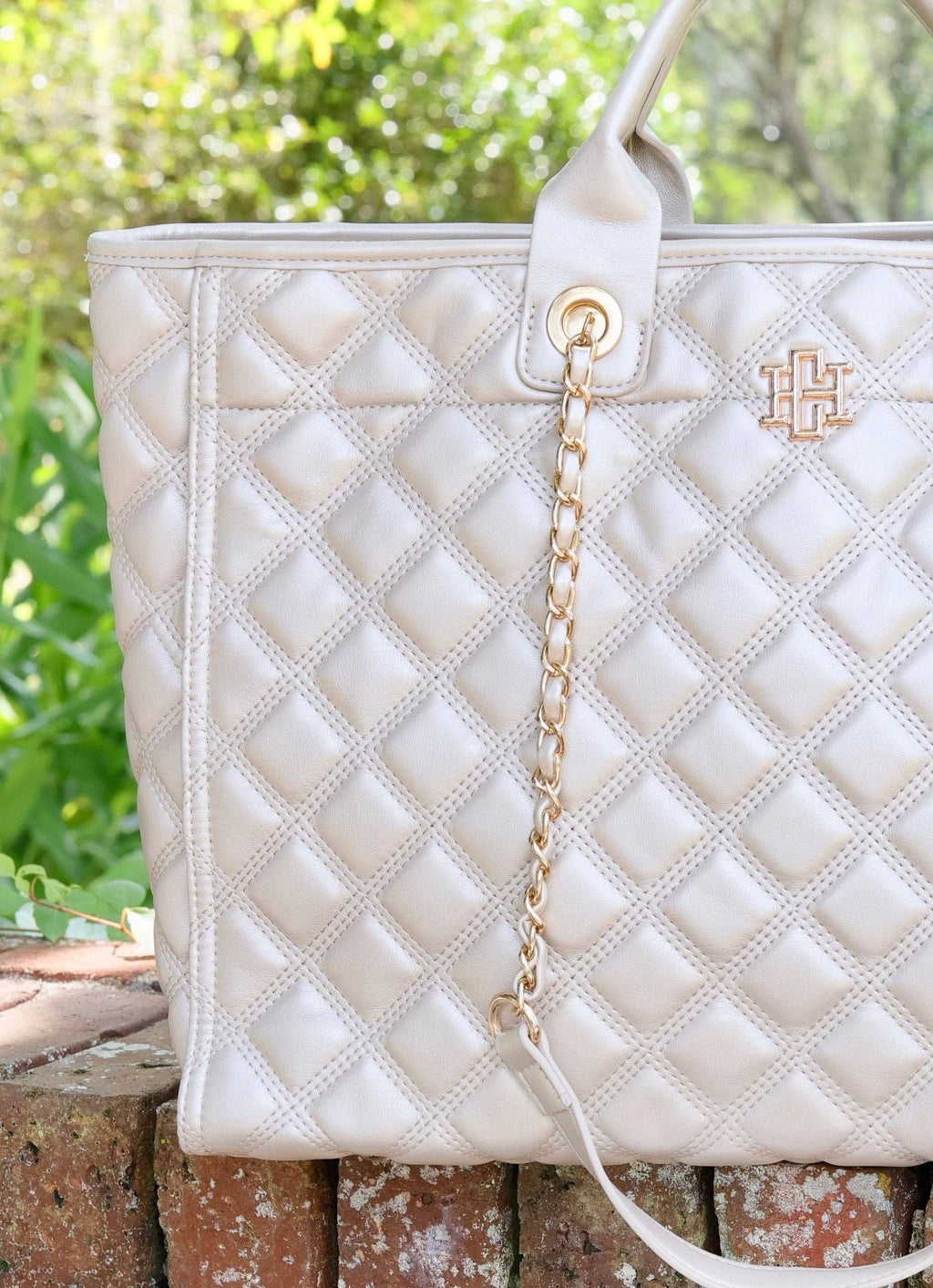 Melissa Tote Bag Pearl Quilted DQ Caroline Hill
