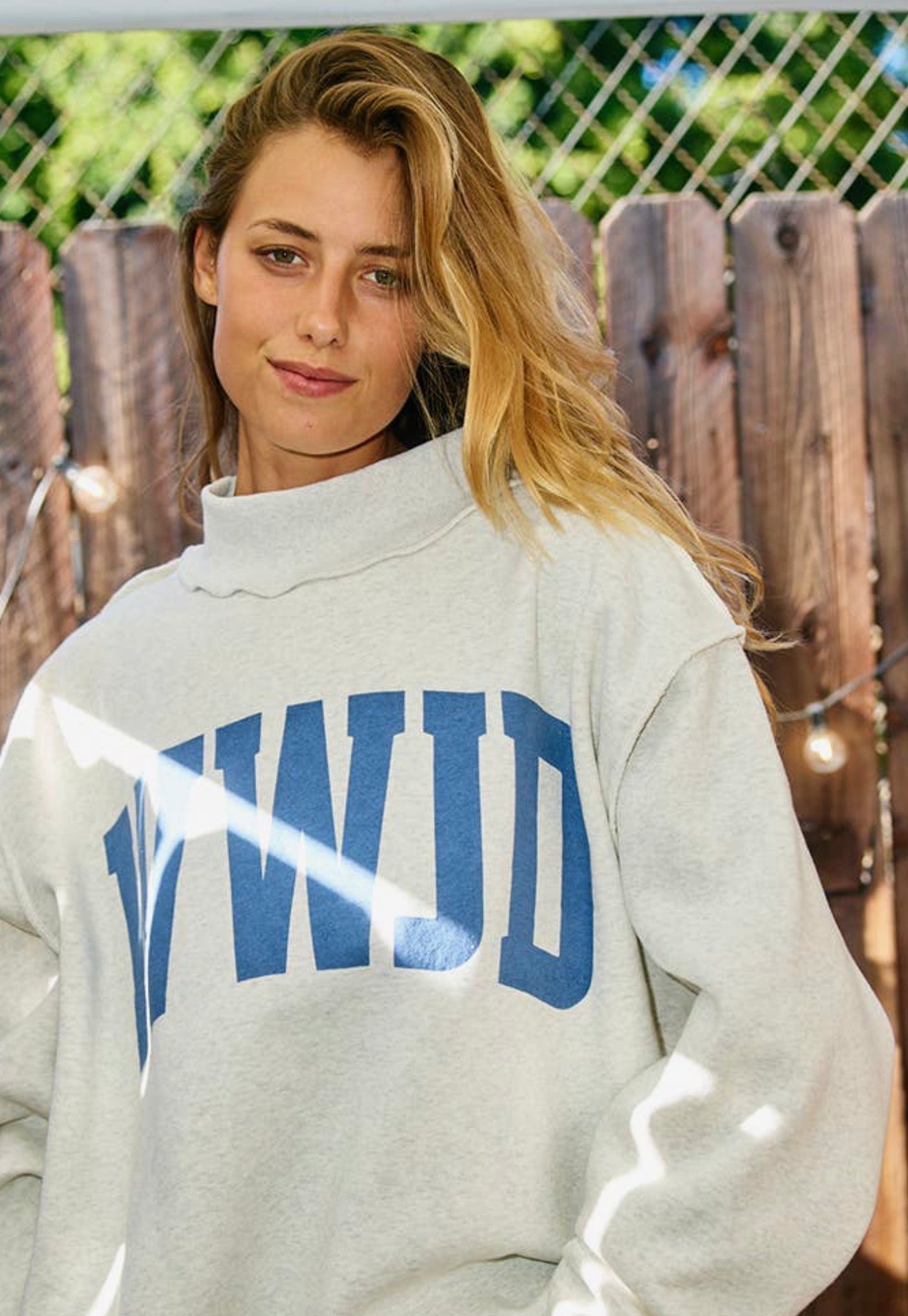 Reversible WWJD/Amen Mock Neck Sweatshirt