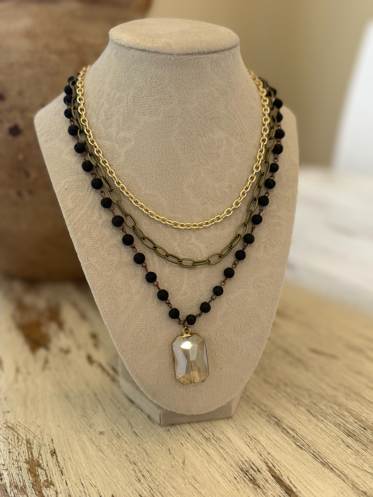 Hannah Necklace in Tri-Color