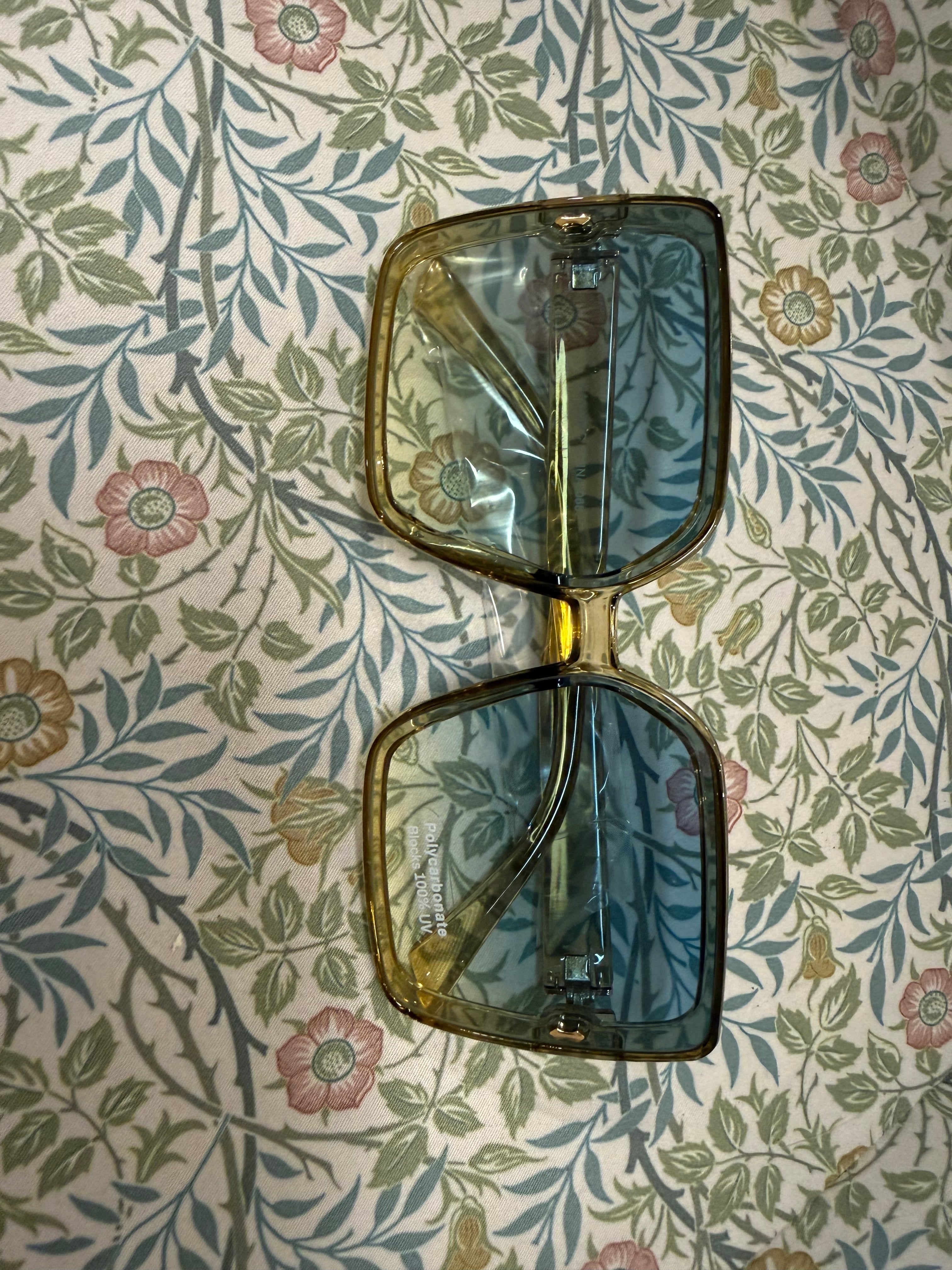 Oversized Square Sunglasses With Gold Corner Charm