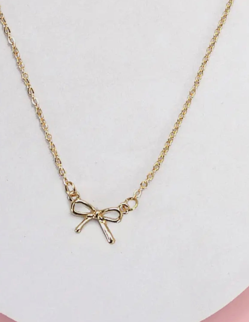 Dainty Bow Necklace Gold
