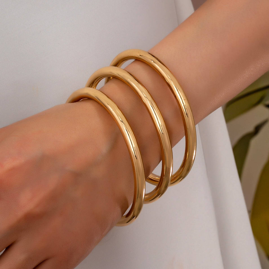 Chunky Triple Tube Bangle Set ETA 9/16