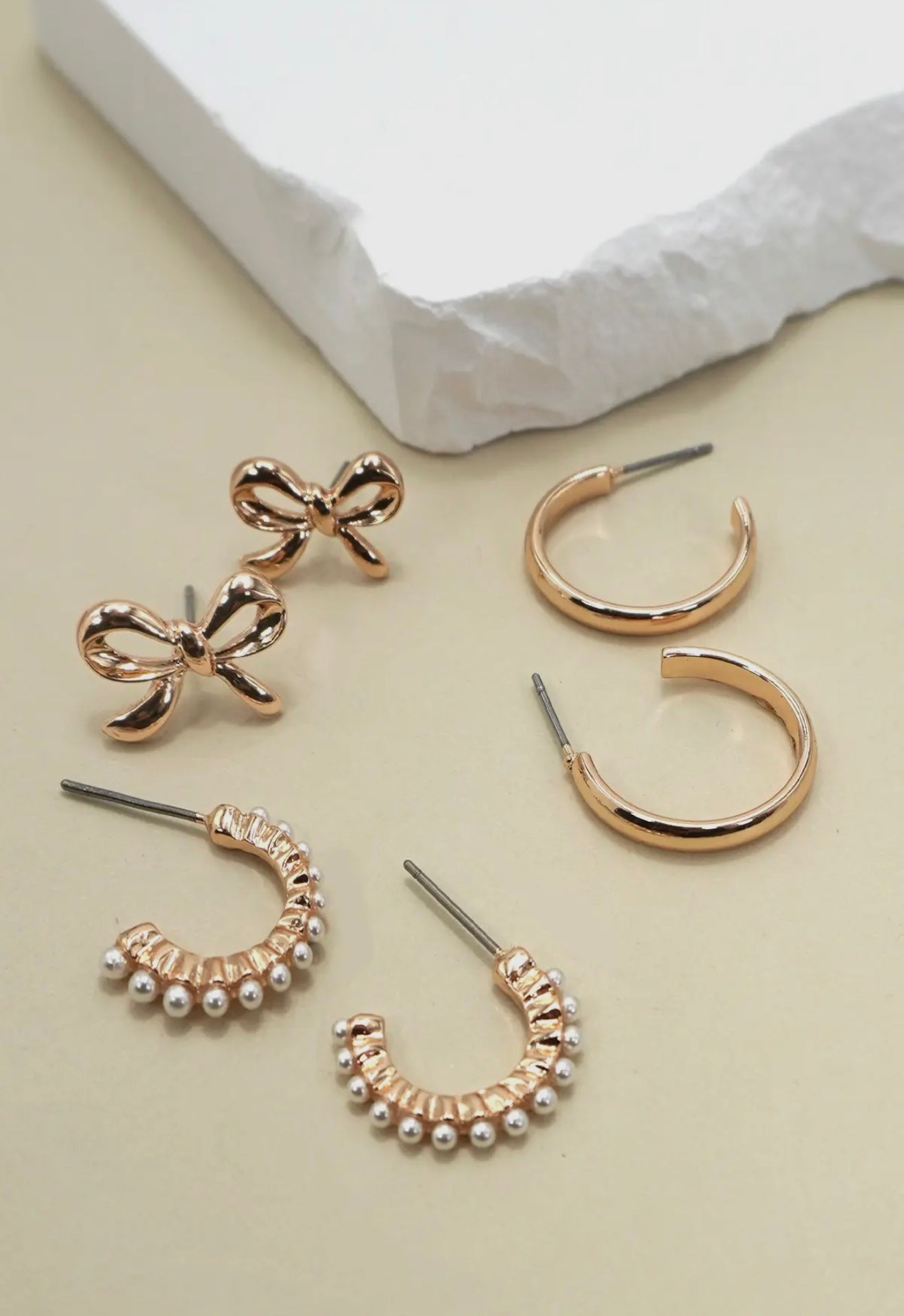 Pearl Bow Hoop Trio Earrings