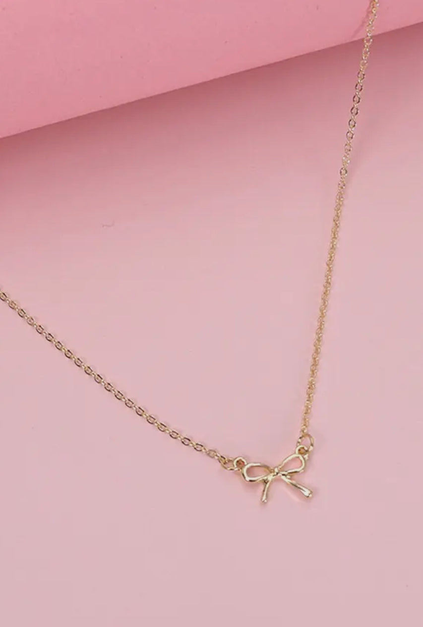 Dainty Bow Necklace Gold