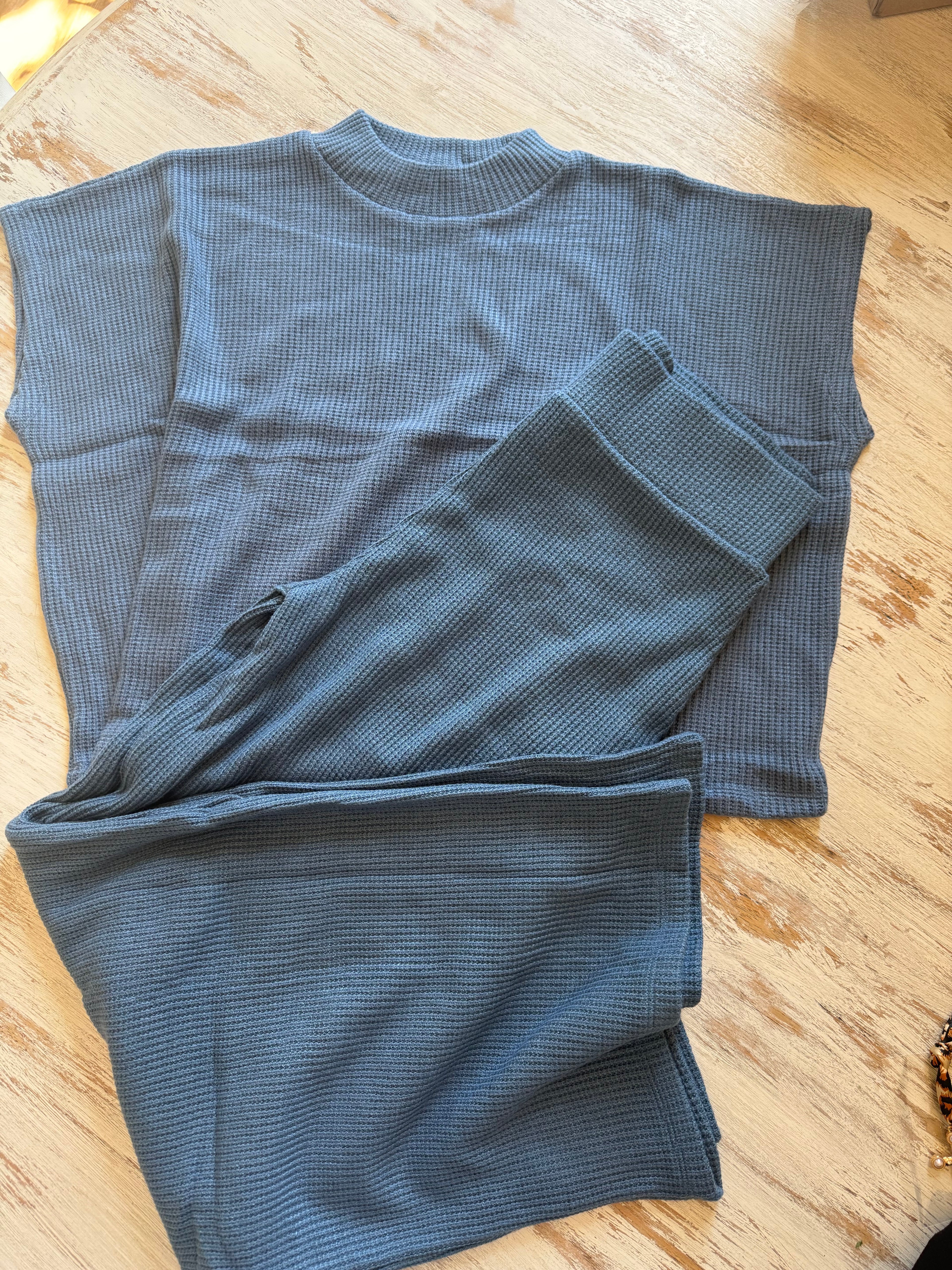 The Coastal Luxe Set