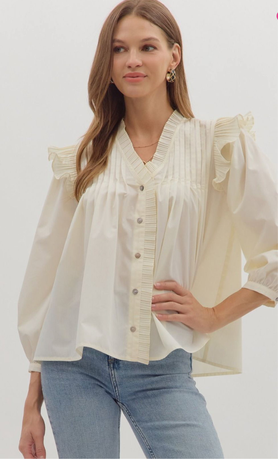 Entro Cream Button up top