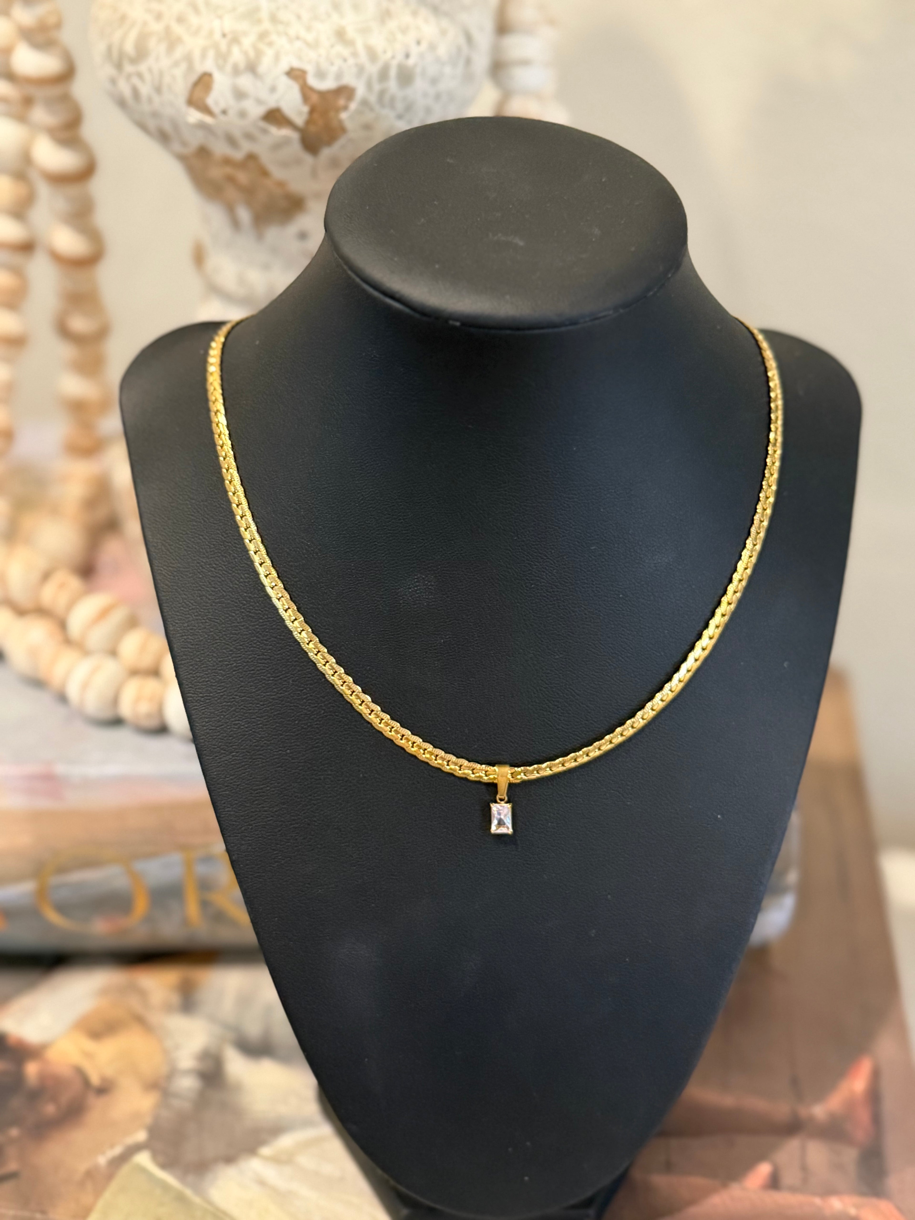 Dainty Clear Pendant Necklace