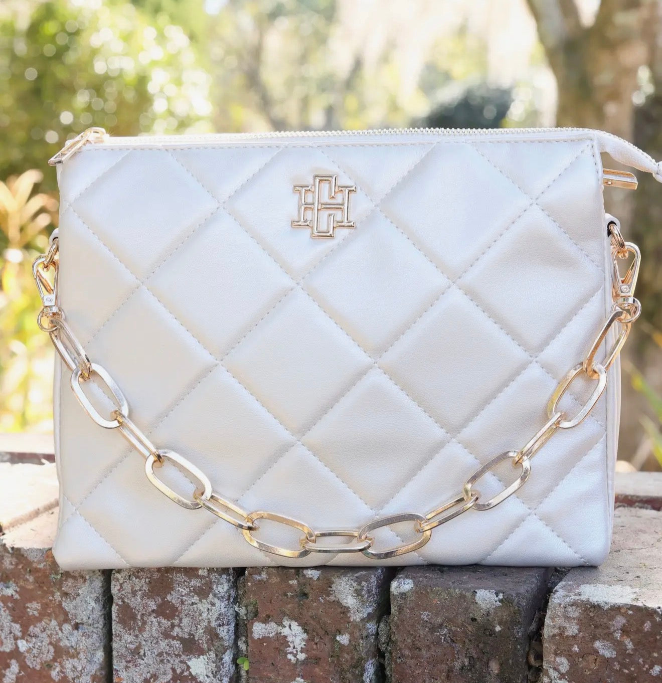 Ariana Crossbody Pearl Caroline Hill Purse