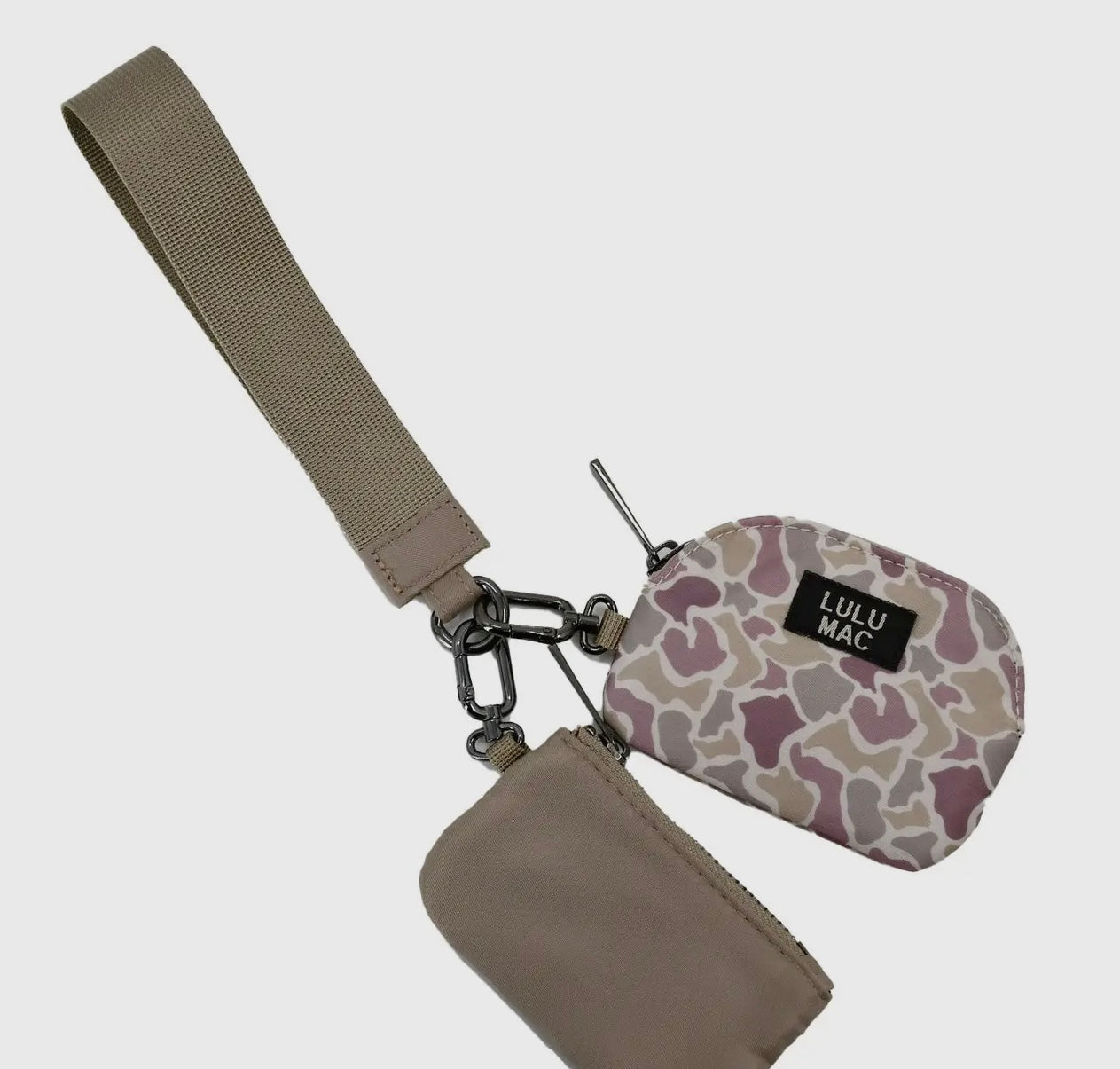 CAMO LULU MAC DOUBLE POUCH WRISTLET