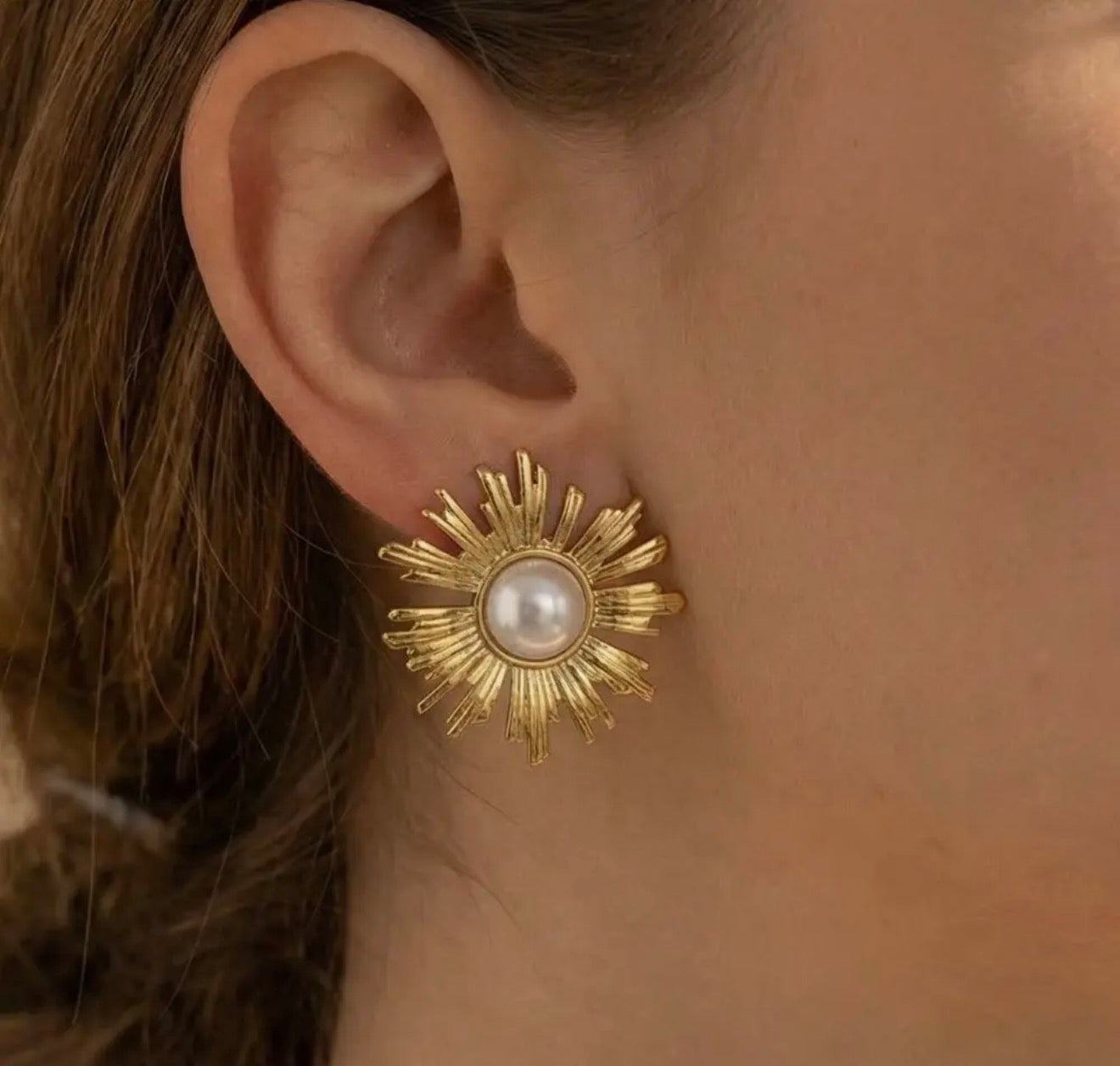 Glam Gold Earrings