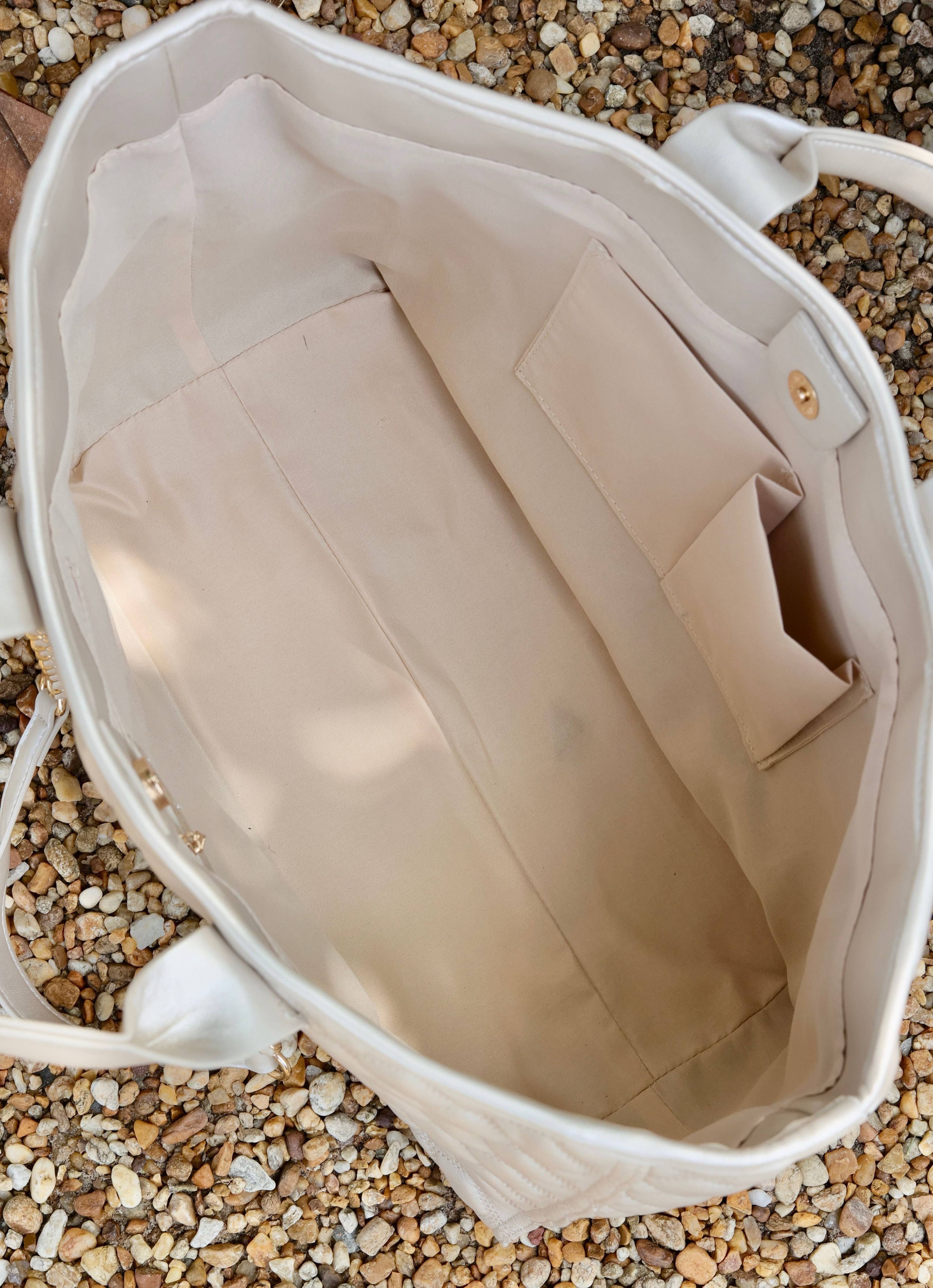Melissa Tote Bag Pearl Quilted DQ Caroline Hill